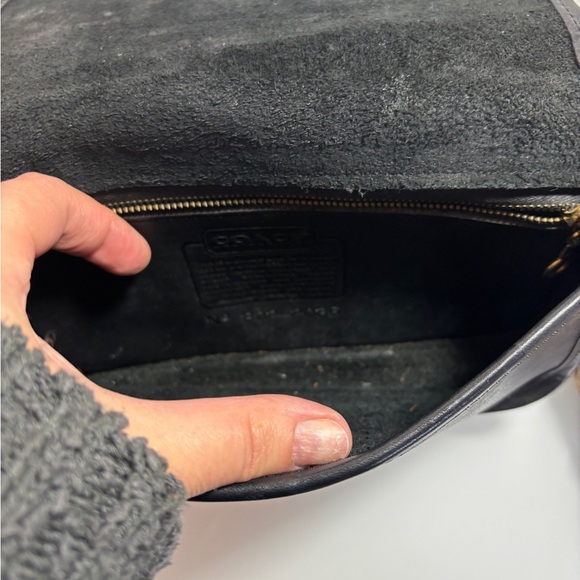 Coach | Vintage NYC 70s/80s Dinky #9375 in Black/Blavey? with double strap - Picture 5 of 16